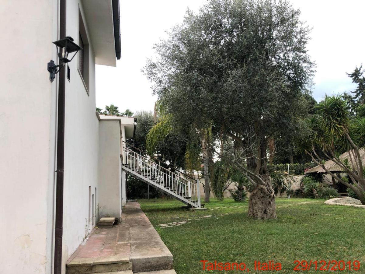 Relais Villa Lama Boutique Hotel טאראנטו מראה חיצוני תמונה